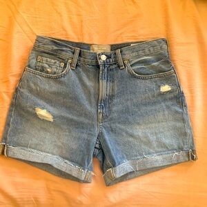 Everlane organic cotton jean shorts size 27